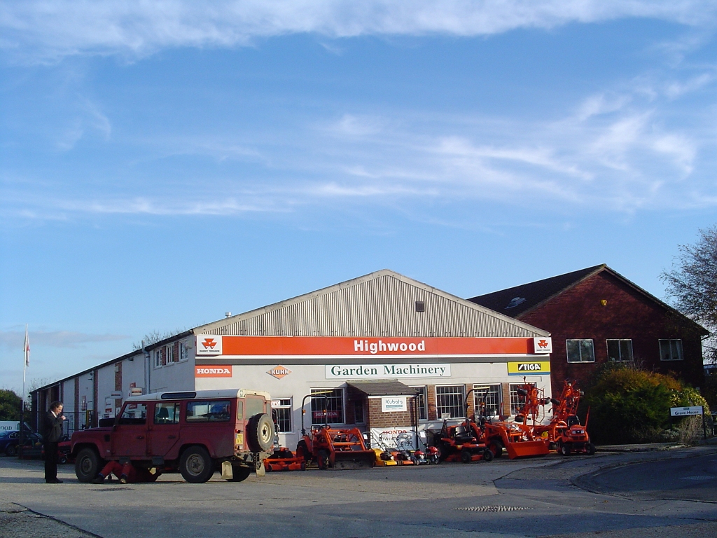 20041119 ANGLO-NORMAN ENGLAND TOUR 04.jpg -                                